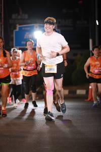 BIB: 031, 2647, 2380, 267
                            <button type="button" onclick="openModal(21606243)" class="btn btn-primary btn-sm float-right btn-popup" data-toggle="modal" data-target=".modal-high-quality">
                        <i class="fas fa-shopping-cart"></i> Add to Cart
                    </button>
                                            <button type="button" onclick="isThisMe(21606243, true)" class="btn btn-success btn-sm float-right btn-popup btn-isme hidden" data-toggle="tooltip" data-placement="bottom" title="นี่คือรูปของคุณใช่ไหม คลิกที่นี่เพื่อเอาเข้าอัลบั้ม">
                        <i class="fas fa-plus"></i> Add to album
                    </button>
                    <button type="button" onclick="isThisMe(21606243, false)" class="btn btn-warning btn-sm float-right btn-popup btn-isnotme hidden">
                        <i class="fas fa-ban"></i> Remove from album
                    </button>